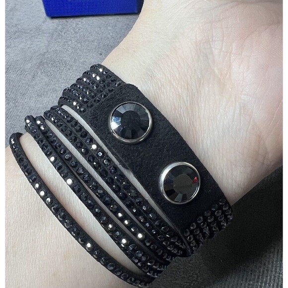 Swarovski Bracelet Double Wrap Black Suede Crystals Mist Earrings Lot - Picture 5 of 7